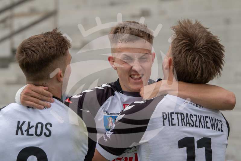 Piłka Nożna: BETCLIC 3 LIGA. SANDECJA NOWY SACZ - CHELMIANKA CHELM. - Agencja Fotograficzna